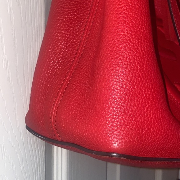 Gucci Large Red Soho Bag 100% Authentic!!! - Picture 5 of 11